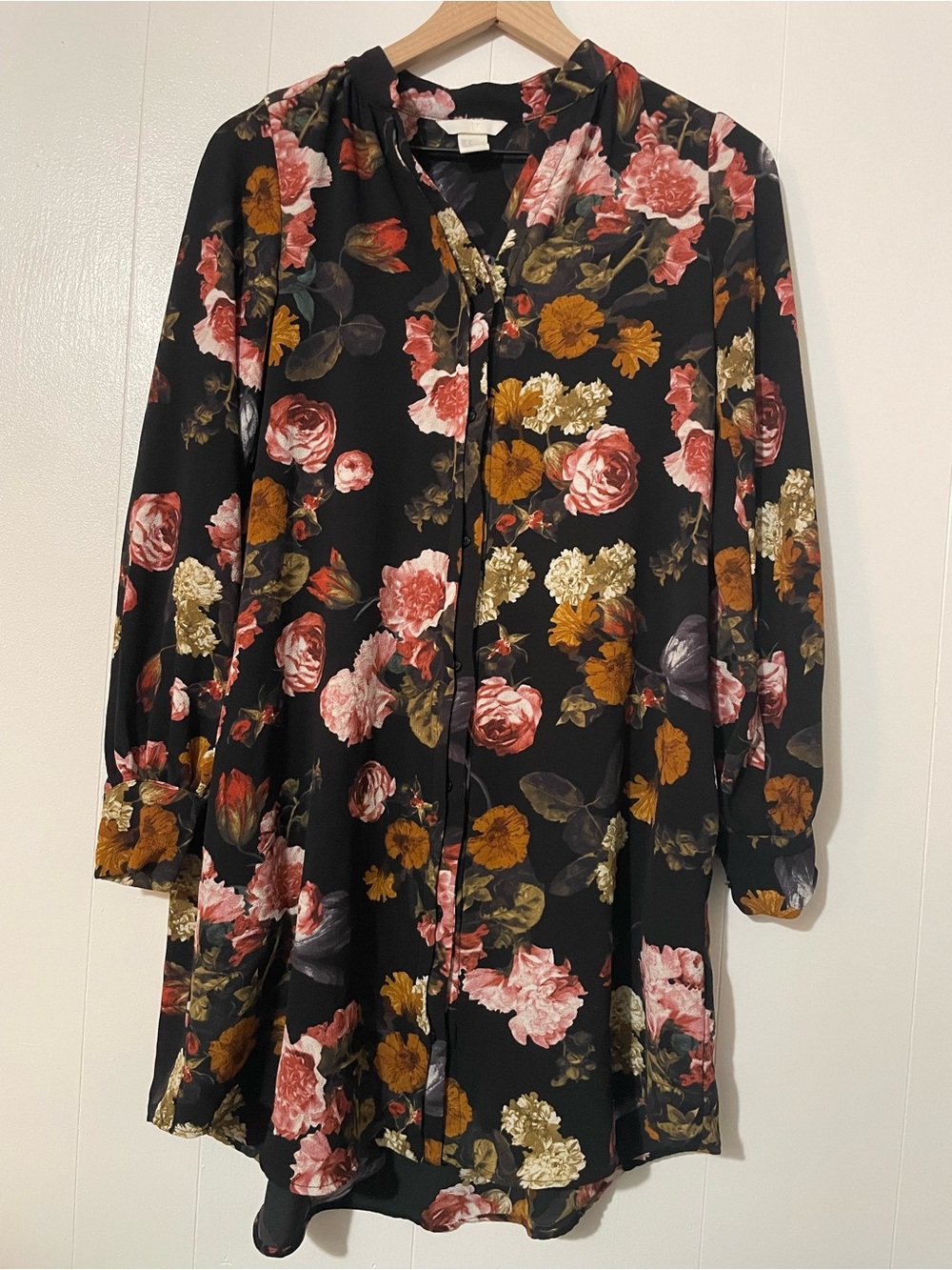 H&M V Neck Floral Dress